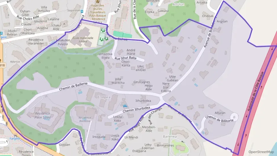 Maison 92 m² trois pièces à vendre à Saint-Jean-de-Luz Maison 92 m² trois pièces à vendre à Saint-Jean-de-Luz