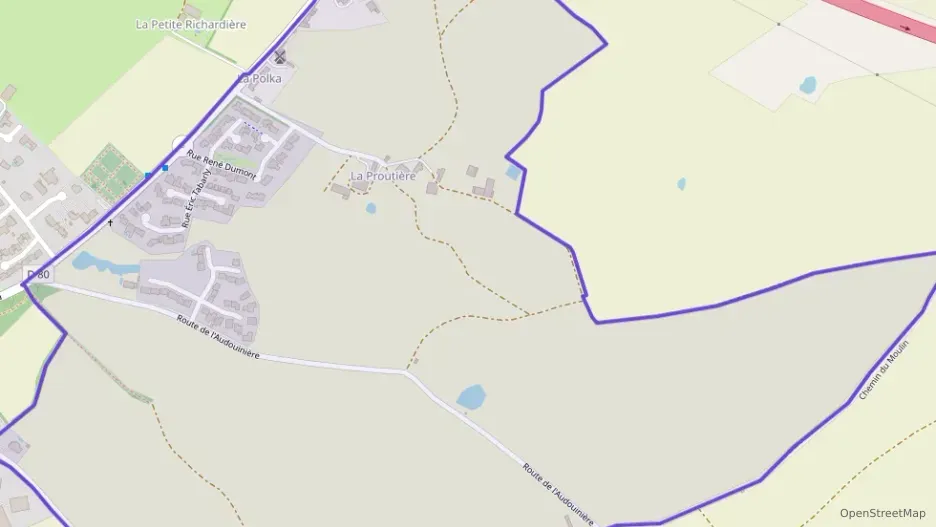 Maison 102 m² quatre pièces à vendre à Aubigny-Les Clouzeaux