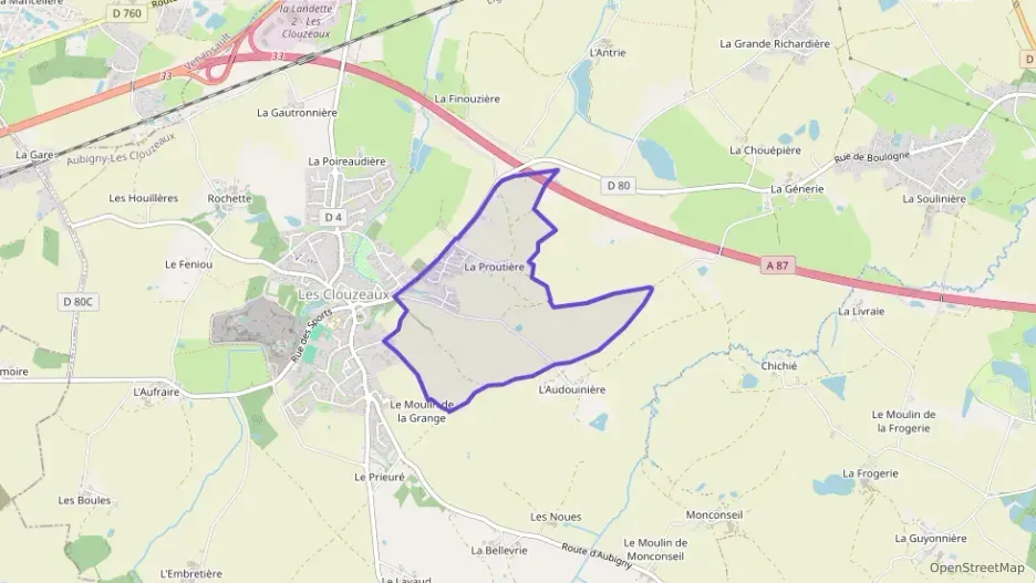 Maison 102 m² quatre pièces à vendre à Aubigny-Les Clouzeaux