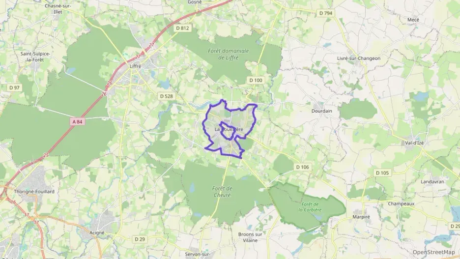 Maison 148 m² cinq pièces à vendre à La Bouëxière Maison 148 m² cinq pièces à vendre à La Bouëxière