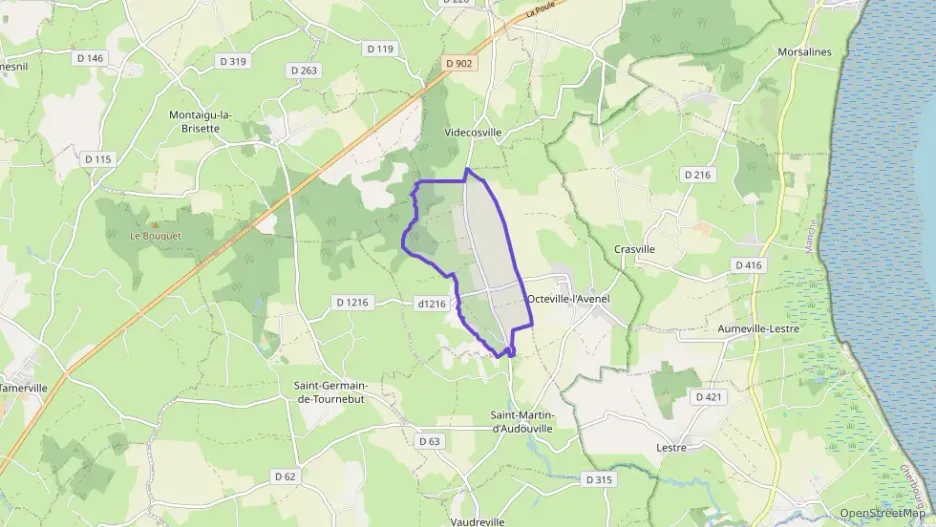 Maison 140 m² quatre pièces à vendre à Octeville-l`Avenel