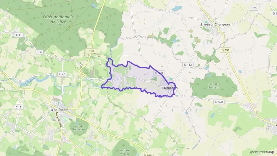 Maison 142 m² cinq pièces à vendre à Dourdain Maison 142 m² cinq pièces à vendre à Dourdain