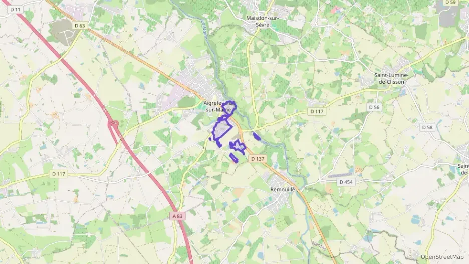 Maison 103 m² cinq pièces à vendre à Aigrefeuille-sur-Maine Maison 103 m² cinq pièces à vendre à Aigrefeuille-sur-Maine