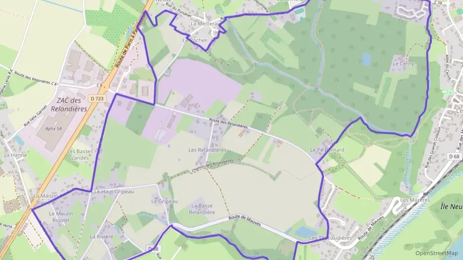 Maison 100 m² quatre pièces à vendre à Le Cellier Maison 100 m² quatre pièces à vendre à Le Cellier