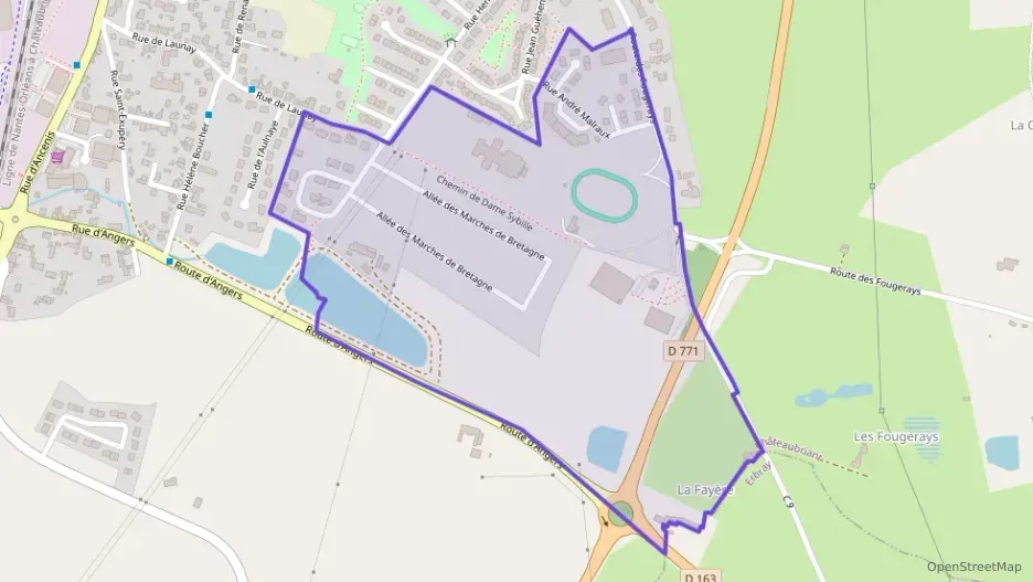 Maison 165 m² quatre pièces à vendre à Châteaubriant