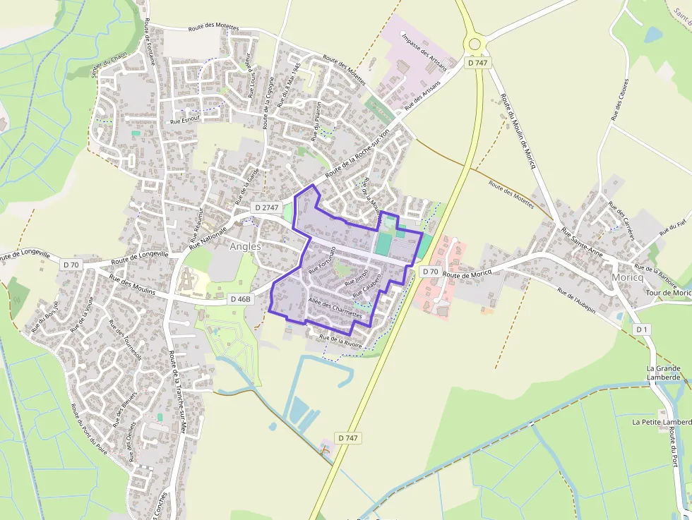 Maison 94 m² quatre pièces à vendre à Angles