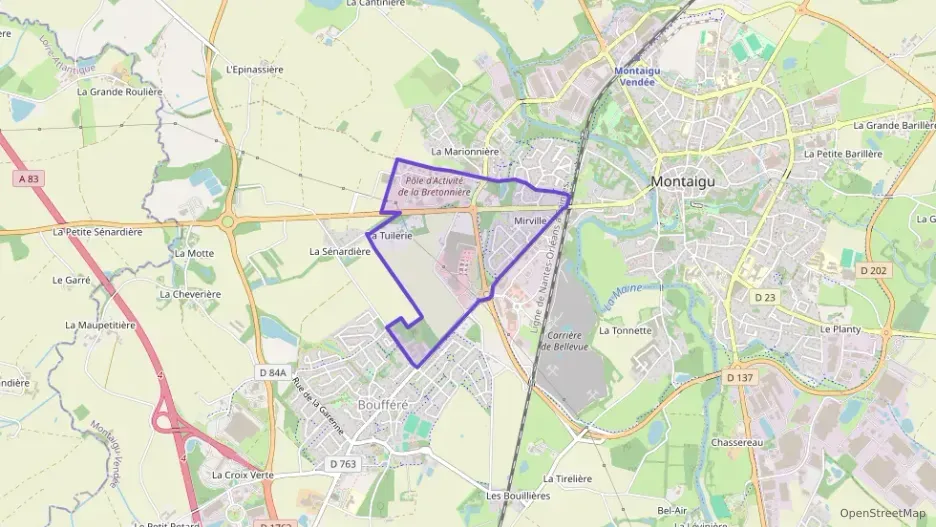 Maison 100 m² quatre pièces à vendre à Montaigu-Vendée Maison 100 m² quatre pièces à vendre à Montaigu-Vendée