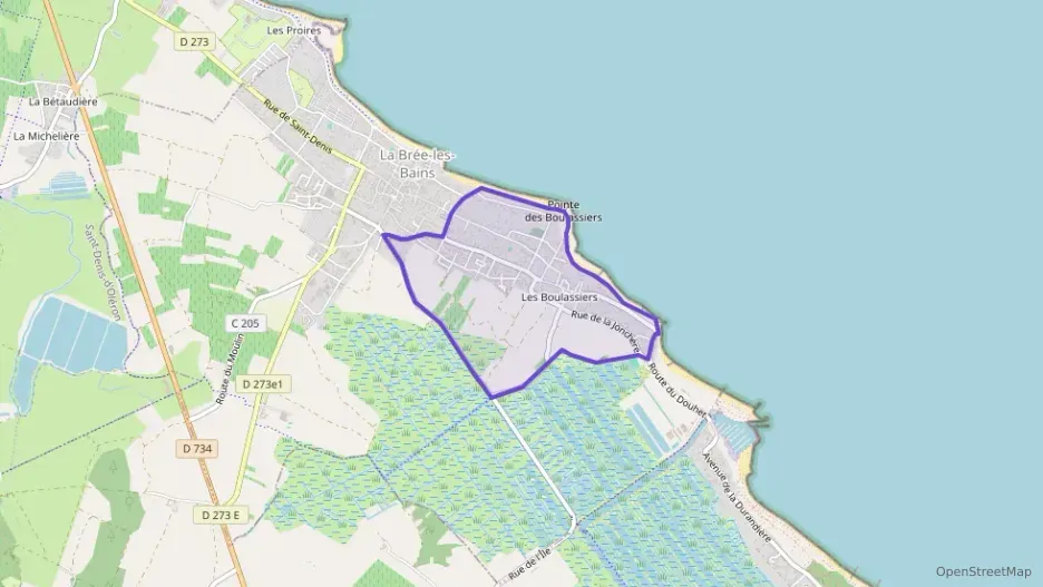 Maison 117 m² quatre pièces à vendre à La Brée-les-Bains Maison 117 m² quatre pièces à vendre à La Brée-les-Bains