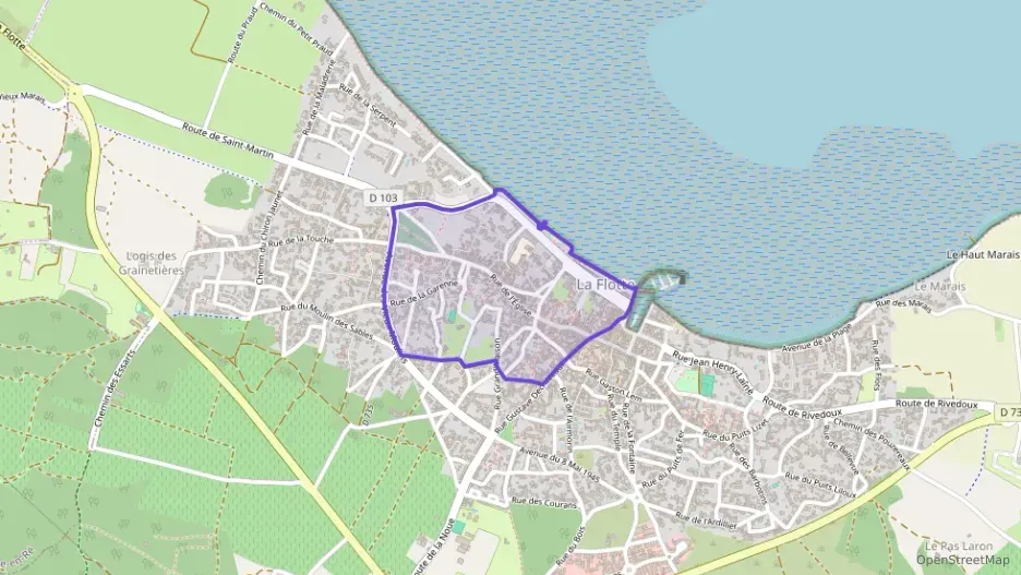 Maison 240 m² cinq pièces à vendre à La Flotte Maison 240 m² cinq pièces à vendre à La Flotte