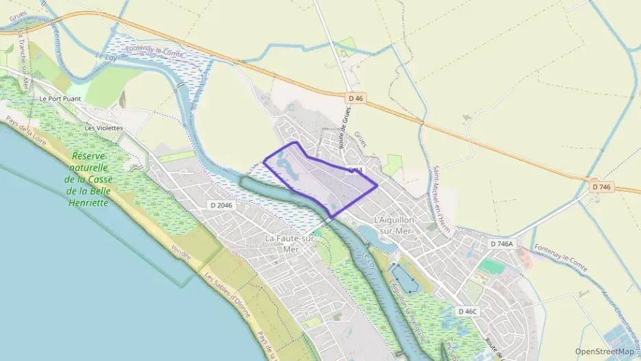 Maison 117 m² quatre pièces à vendre à L`Aiguillon-la-Presqu`île Maison 117 m² quatre pièces à vendre à L`Aiguillon-la-Presqu`île