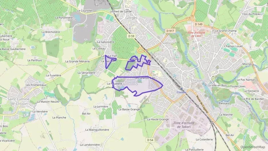 Maison 83 m² trois pièces à vendre à Gorges