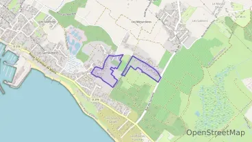 Maison 81 m² quatre pièces à vendre à Saint-Pierre-d`Oléron Maison 81 m² quatre pièces à vendre à Saint-Pierre-d`Oléron