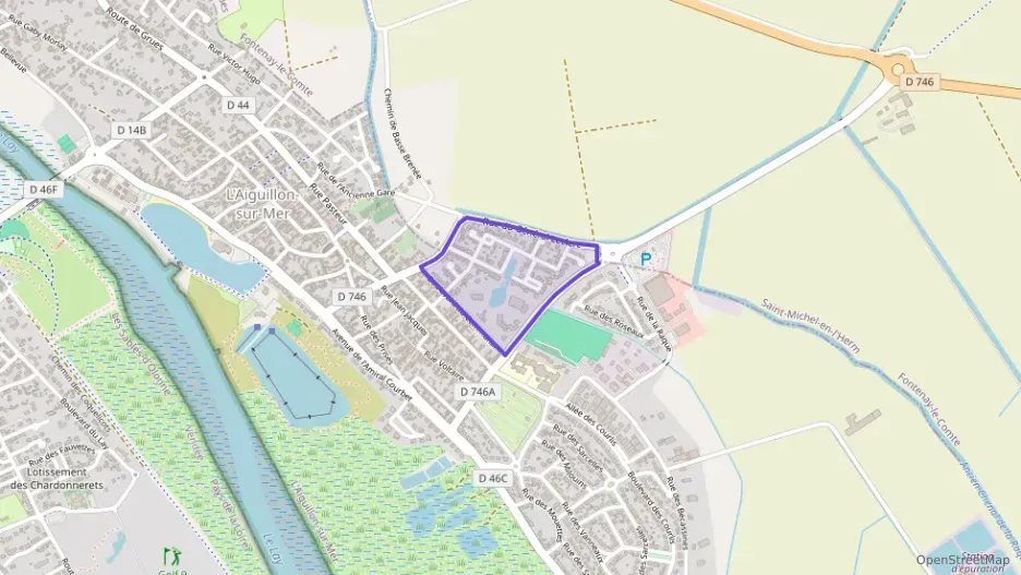 Maison 102 m² quatre pièces à vendre à L`Aiguillon-la-Presqu`île Maison 102 m² quatre pièces à vendre à L`Aiguillon-la-Presqu`île