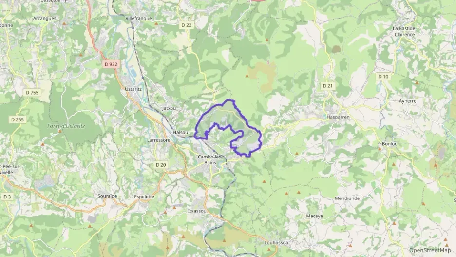 Maison 130 m² quatre pièces à vendre à Cambo-les-Bains Maison 130 m² quatre pièces à vendre à Cambo-les-Bains