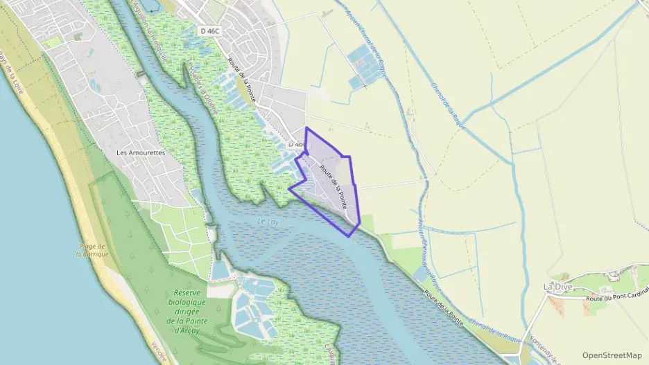 Maison 52 m² trois pièces à vendre à L`Aiguillon-la-Presqu`île Maison 52 m² trois pièces à vendre à L`Aiguillon-la-Presqu`île