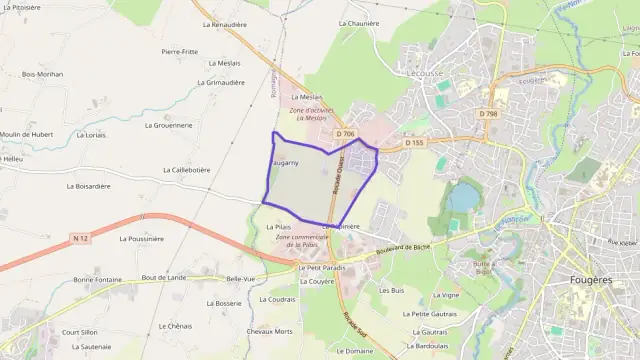 Maison 137 m² quatre pièces à vendre à Lécousse