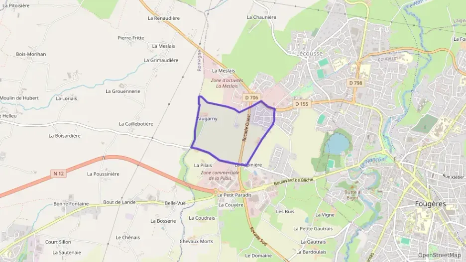 Maison 137 m² quatre pièces à vendre à Lécousse Maison 137 m² quatre pièces à vendre à Lécousse