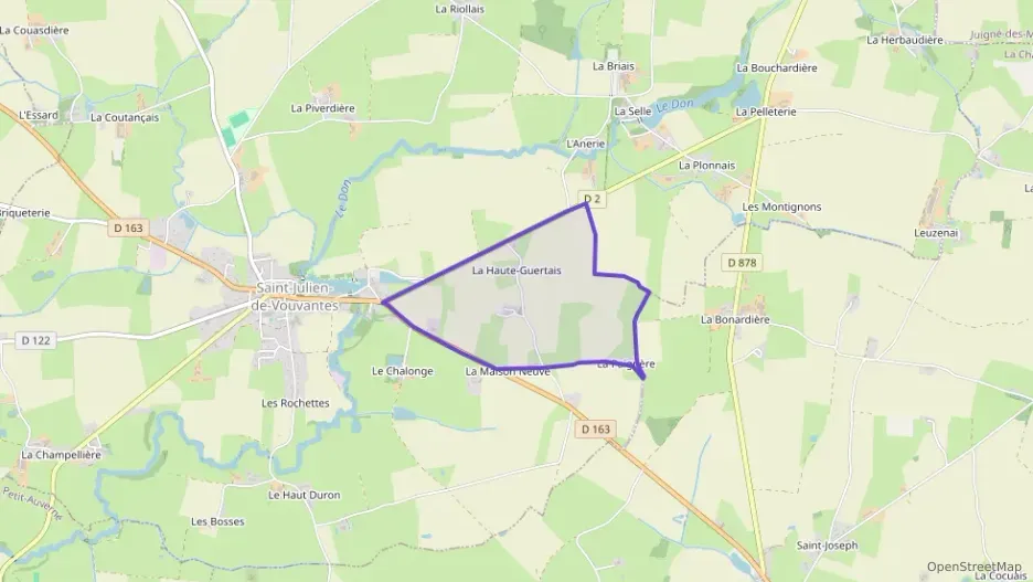 Maison 110 m² cinq pièces à vendre à Saint-Julien-de-Vouvantes