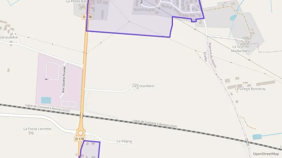 Maison 88 m² quatre pièces à vendre à Étrelles Maison 88 m² quatre pièces à vendre à Étrelles