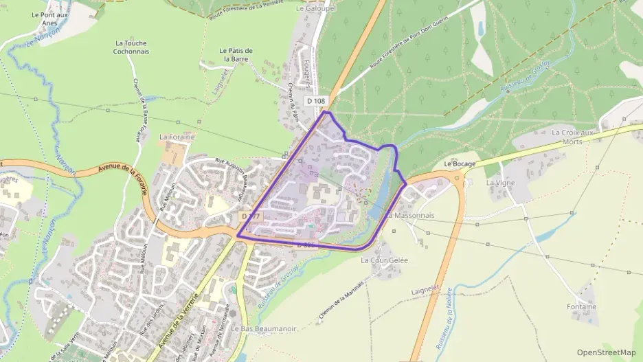 Maison 87 m² quatre pièces à vendre à Fougères