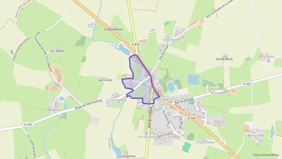 Maison 71 m² quatre pièces à vendre à La Chapelle-Glain Maison 71 m² quatre pièces à vendre à La Chapelle-Glain