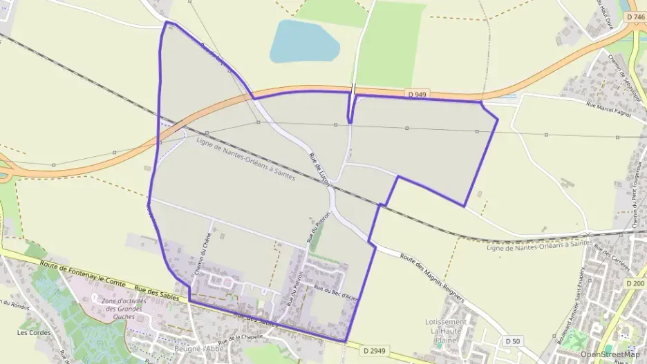 Maison 83 m² quatre pièces à vendre à Les Magnils-Reigniers Maison 83 m² quatre pièces à vendre à Les Magnils-Reigniers