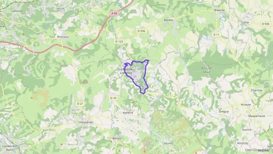 Maison 103 m² cinq pièces à vendre à La Bastide-Clairence Maison 103 m² cinq pièces à vendre à La Bastide-Clairence