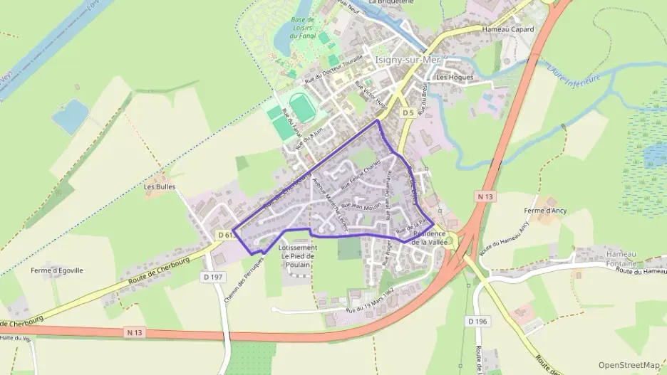 Maison 79 m² trois pièces à vendre à Isigny-sur-Mer Maison 79 m² trois pièces à vendre à Isigny-sur-Mer