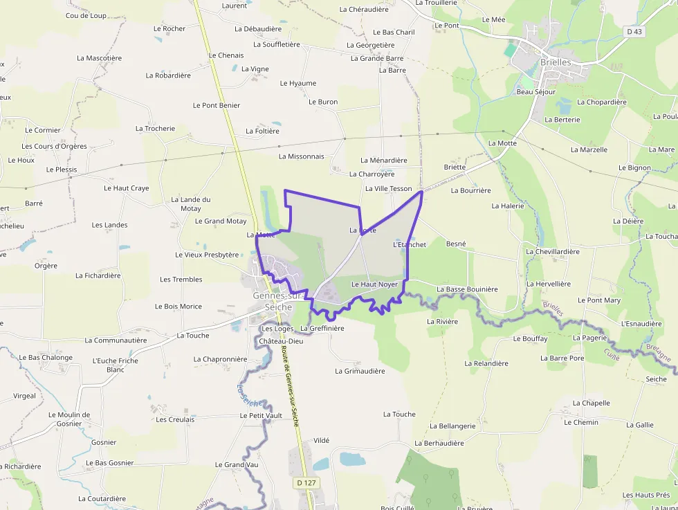 Maison 102 m² quatre pièces à vendre à Gennes-sur-Seiche