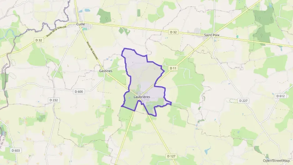 Maison 115 m² quatre pièces à vendre à Laubrières Maison 115 m² quatre pièces à vendre à Laubrières