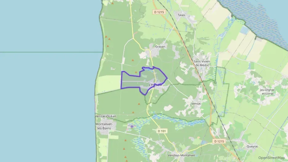 Maison 81 m² quatre pièces à vendre à Grayan-et-l`Hôpital Maison 81 m² quatre pièces à vendre à Grayan-et-l`Hôpital