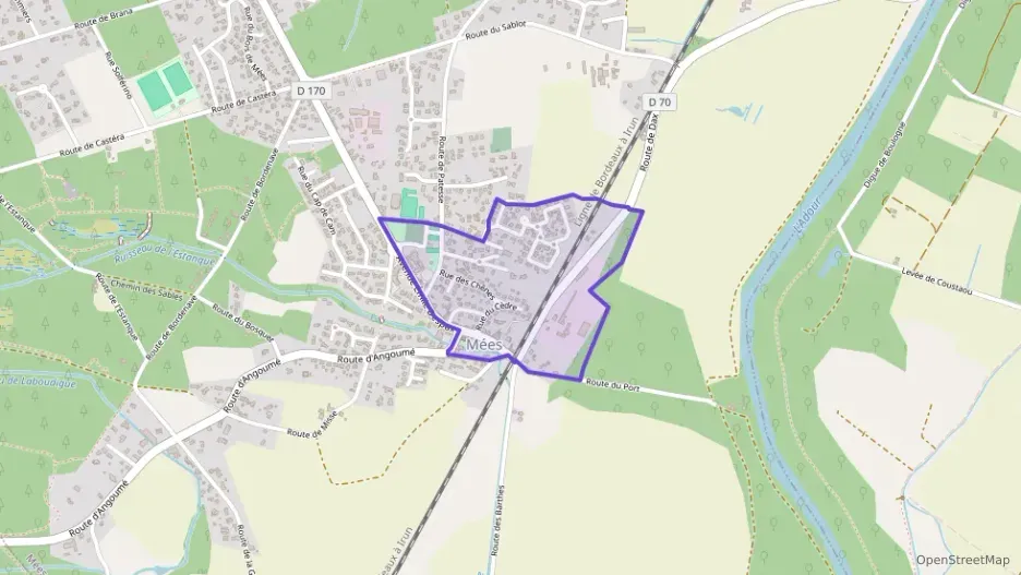 Maison 80 m² trois pièces à vendre à Mées