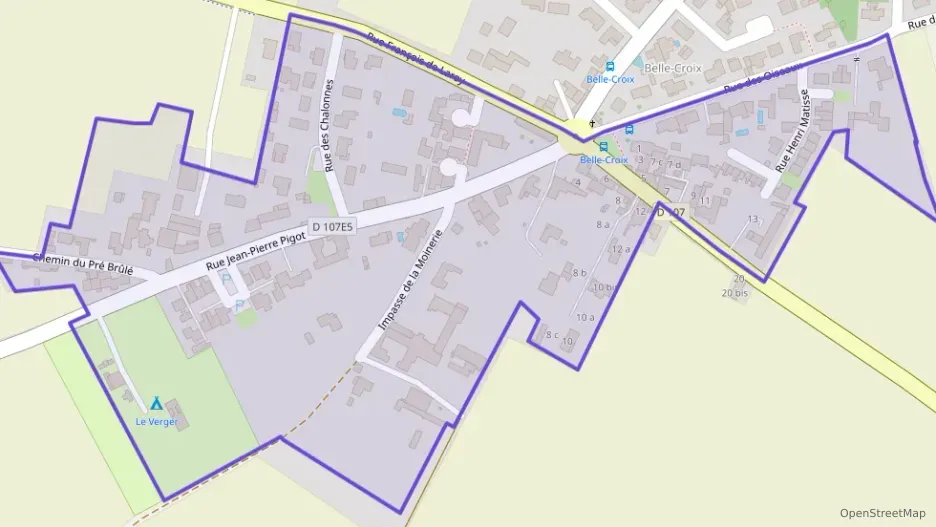 Maison 206 m² cinq pièces à vendre à Dompierre-sur-Mer Maison 206 m² cinq pièces à vendre à Dompierre-sur-Mer