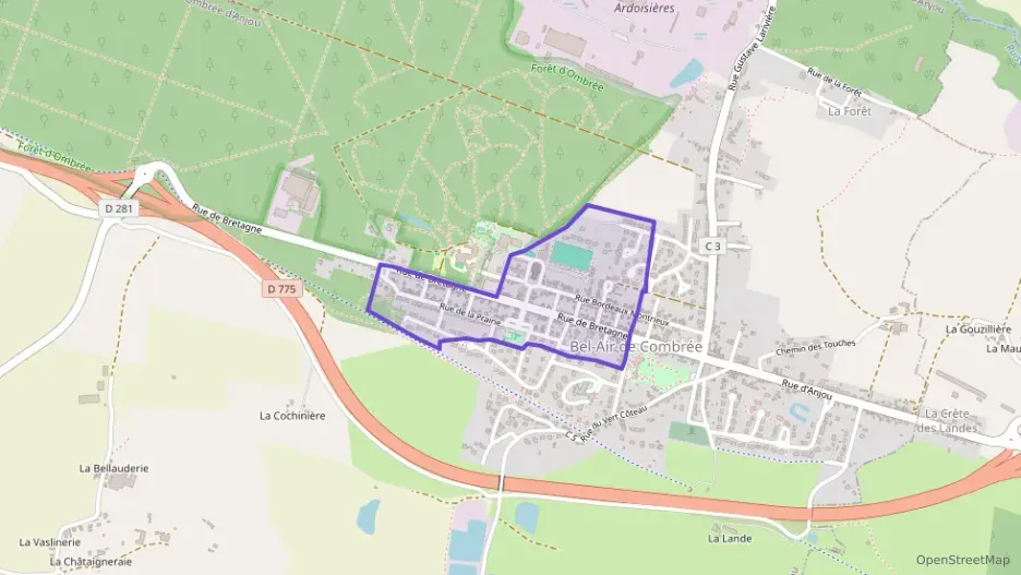 Maison 75 m² trois pièces à vendre à Ombrée d`Anjou