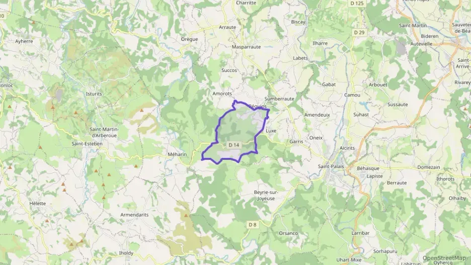 Maison 136 m² six pièces à vendre à Béguios Maison 136 m² six pièces à vendre à Béguios