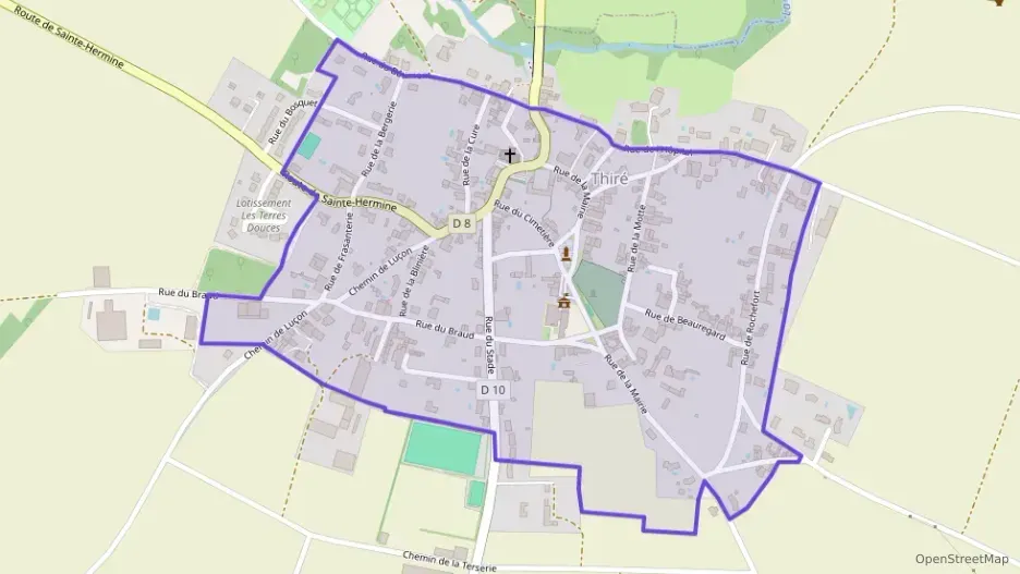Maison 200 m² quatre pièces à vendre à Thiré