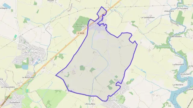 Maison 118 m² quatre pièces à vendre à Sigournais