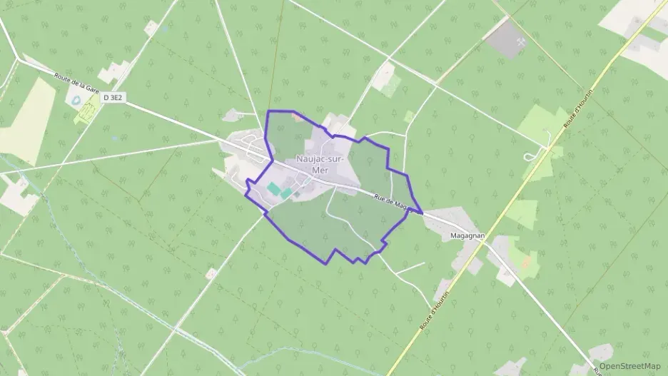 Maison 99 m² quatre pièces à vendre à Naujac-sur-Mer Maison 99 m² quatre pièces à vendre à Naujac-sur-Mer