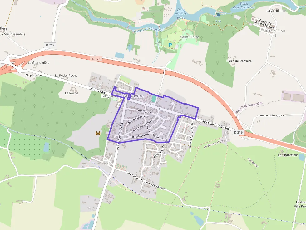 Maison 100 m² quatre pièces à vendre à Segré-en-Anjou Bleu