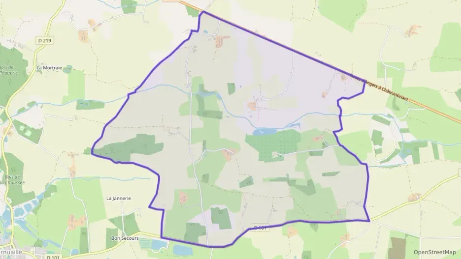 Maison 172 m² six pièces à vendre à Val-d`Erdre-Auxence