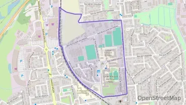 Maison 90 m² quatre pièces à vendre à Rochefort