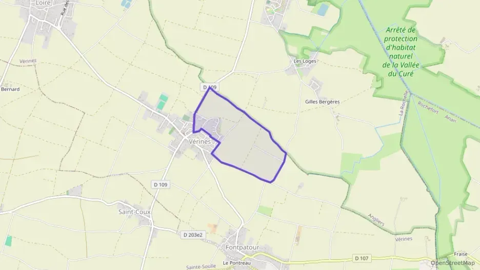 Maison 154 m² six pièces à vendre à Vérines Maison 154 m² six pièces à vendre à Vérines