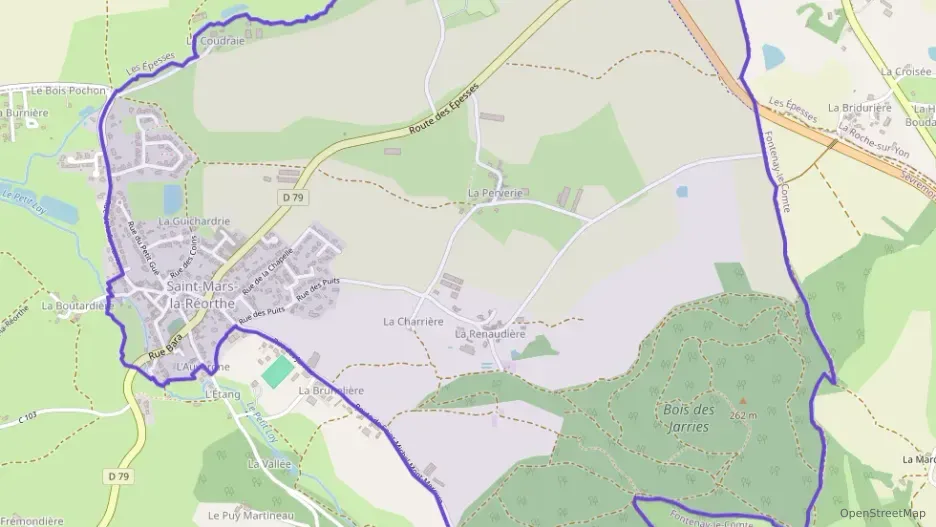 Maison 87 m² trois pièces à vendre à Saint-Mars-la-Réorthe Maison 87 m² trois pièces à vendre à Saint-Mars-la-Réorthe