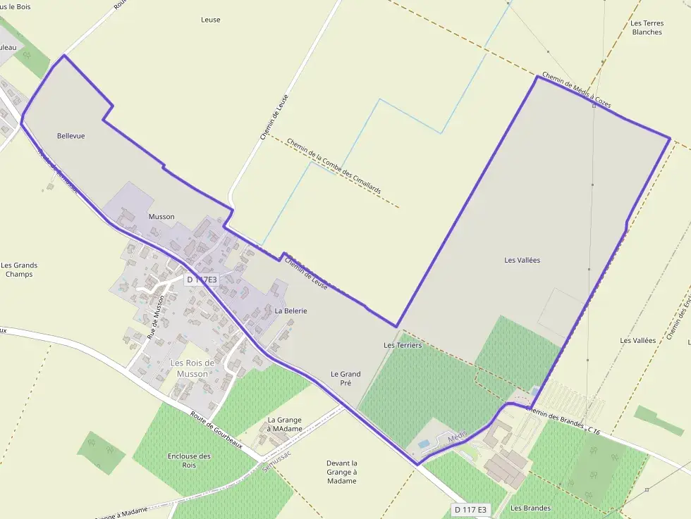 Maison 112 m² quatre pièces à vendre à Médis