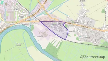 Maison 99 m² quatre pièces à vendre à Tonnay-Charente