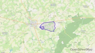 Maison 108 m² quatre pièces à vendre à Montenay
