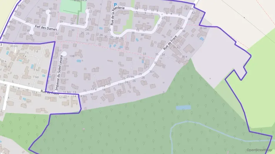 Maison 89 m² quatre pièces à vendre à Aigrefeuille-d`Aunis Maison 89 m² quatre pièces à vendre à Aigrefeuille-d`Aunis