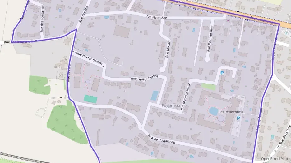 Maison 105 m² cinq pièces à vendre à Tonnay-Charente Maison 105 m² cinq pièces à vendre à Tonnay-Charente