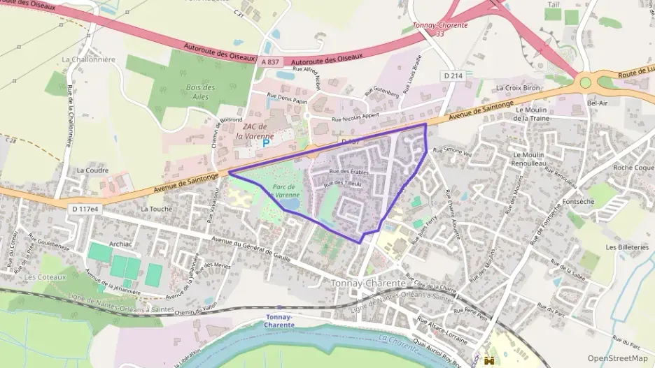 Maison 93 m² cinq pièces à vendre à Tonnay-Charente Maison 93 m² cinq pièces à vendre à Tonnay-Charente