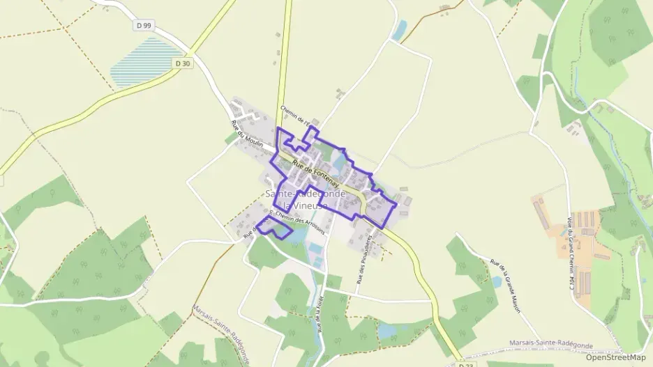 Maison 77 m² deux pieces à vendre à Marsais-Sainte-Radégonde Maison 77 m² deux pieces à vendre à Marsais-Sainte-Radégonde